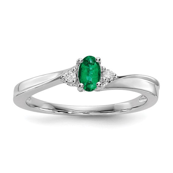 Sterling Silver Ladies Created Emerald Ring