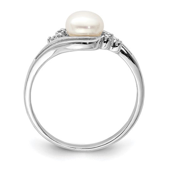 Sterling Silver Ladies FW Pearl Ring
