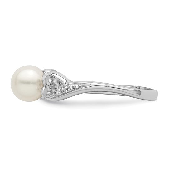 Sterling Silver Ladies FW Pearl Ring