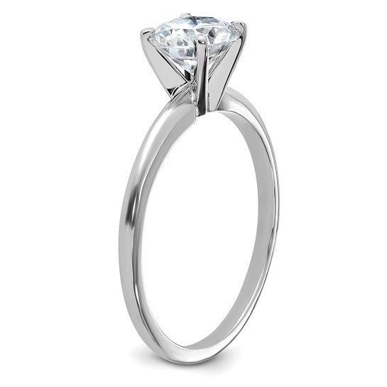 14KW Round Shape Natural Diamond Engagement Ring